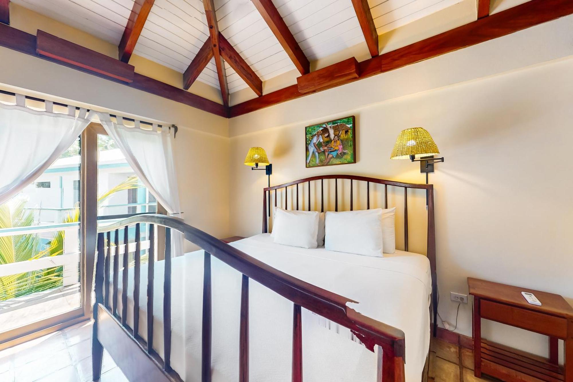Condo #23 @ Beachside Villas Placencia Екстериор снимка